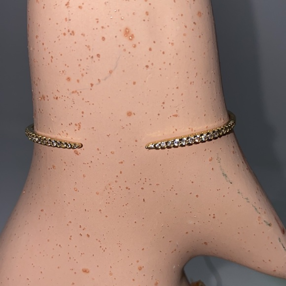 Gold-Plated Cubic Zirconia Cuff Bracelet For Women‎